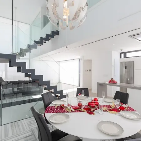 Fidalsa Moet & Chandon Sea Views Villa