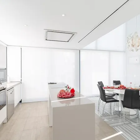 Fidalsa Moet & Chandon Sea Views 瓜尔达马尔·德尔·塞古拉