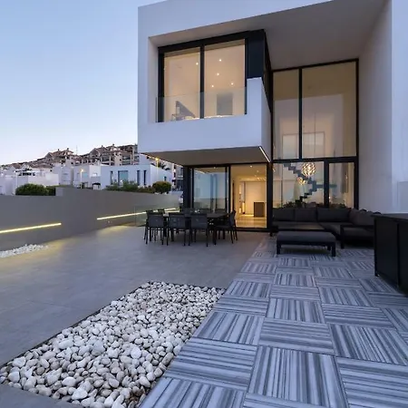 Fidalsa Moet & Chandon Sea Views